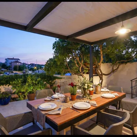 Heritage Stonehouse Apartman Ugljan